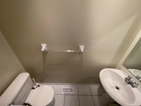 For Lease - 1905 Webster Boulevard Unit# Main, Innisfil, Ontario - Photo 3