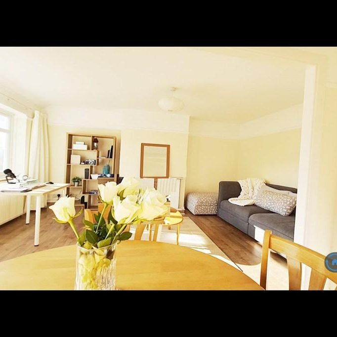 2 bedroom maisonette to rent - Photo 1