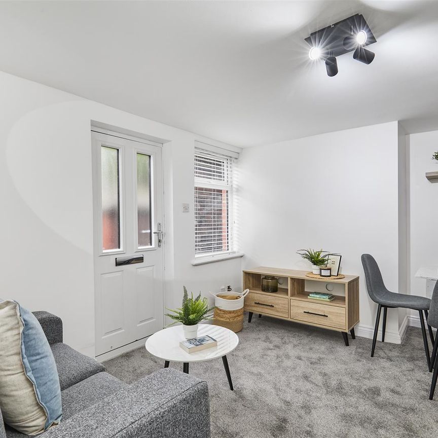 Wetherby Grove, Burley, LS4 2JH, Leeds - Photo 1