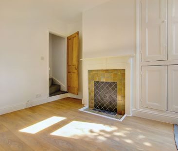 2 bed mid-terraced house to rent in Edward Road, Leicester, LE2 - Photo 2