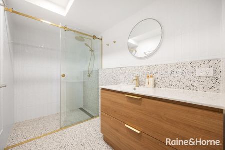 Stunning Riverfront Apartment with Breathtaking Views! - Photo 5