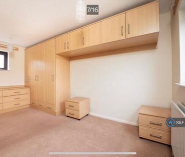 3 bedroom detached house to rent - Photo 2