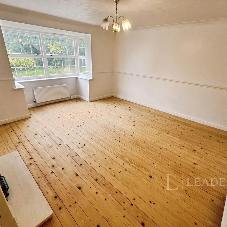 4 bedroom detached house to rent - Photo 1