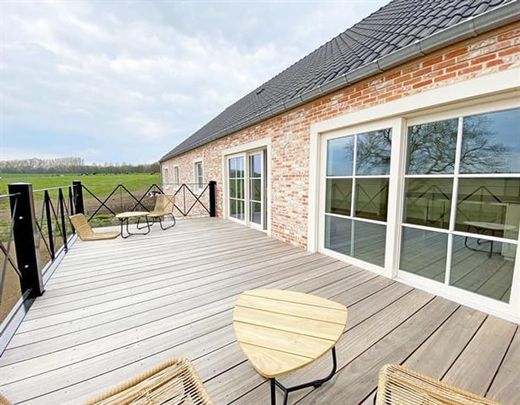 Appartement te huur - Photo 1