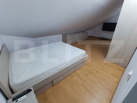 Apartament 3 camere, 100 mp, zona Nicolina - Fotografie 5