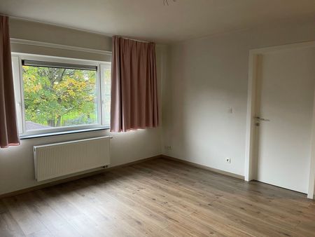 Moderne halfopen bebouwing met 3 slpks en tuin in Moerzeke - Foto 3