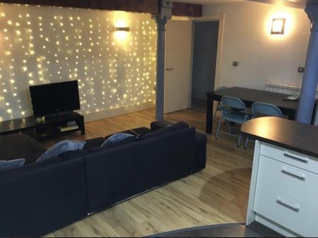 3 bedroom ground floor maisonette to rent - Photo 4