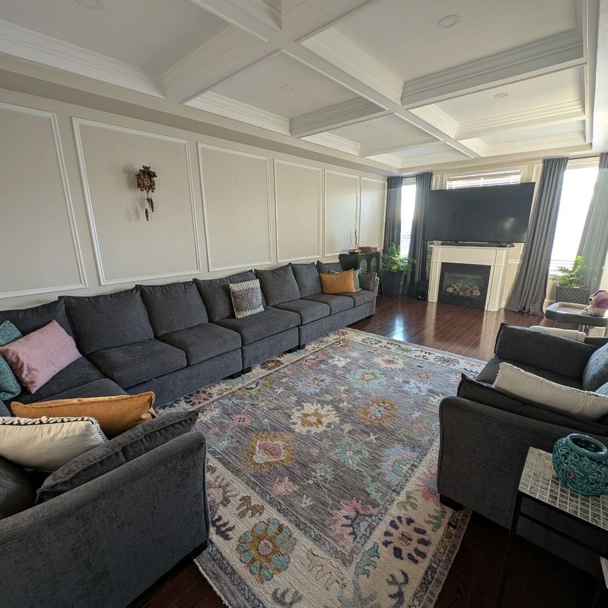 For Lease - 2019 Trawden Way Unit# 16, Oakville, Ontario - Photo 1