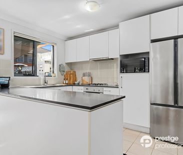 Perfectly Positioned in Convenient Location - Photo 1