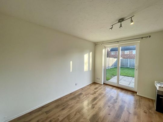 2 bedroom semi-detached house to rent - Photo 1