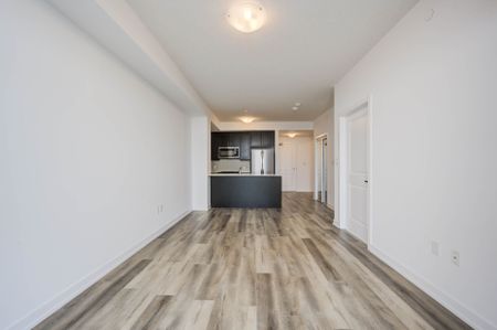 For Lease - 10 Mallard Trail Unit# 435, Hamilton, Ontario - Photo 3