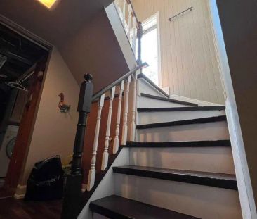 141 BEXHILL AVENUE - Photo 1