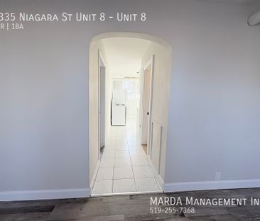 BRIGHT & COZY 1-BEDROOM/1-BATH UNIT IN WALKERVILLE +HYDRO - Photo 5