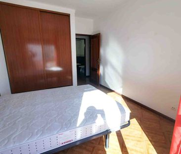 Apartamento T2 para Arrendamento Anual na Praia da Rocha - Foto 6