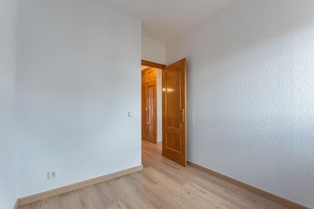 Piso de alquiler en Calle Oña, Virgen del Cortijo - Manoteras - Photo 4