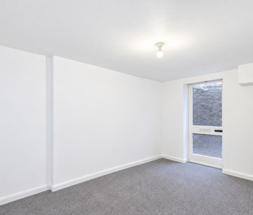 1 bedroom terraced house to rent - Photo 6