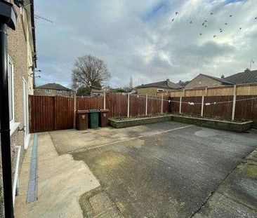 Flockton Close, Bradford, BD4 - Photo 3