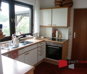 Hellern, 4 Zi.-Wohnung mit großer Sonnenterrasse und 1200 qm großem... - Photo 1