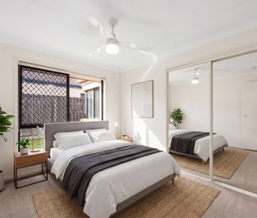 A VILLA WITH ROOM TO MOVE - Photo 4