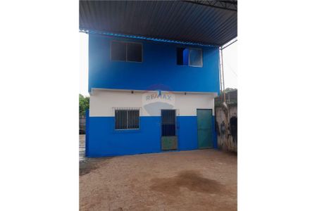 Casa dúplex Para locação na cidade garapu . Próximo ao shopping Costa dourada . Imóvel com 7 quartos, 3 banheiros e uma ótima cobertura . - Foto 5