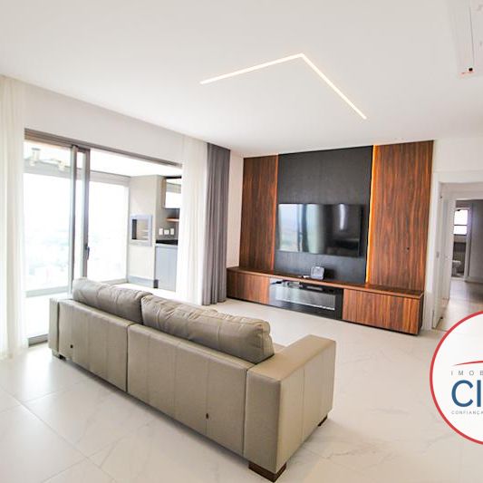 Apartamento no Água Verde de 234 m² com 3 quartos - Photo 1