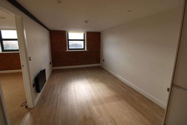 The Maltings Wetmore Road, Staffordshire, Burton Upon Trent, DE14 - Photo 1