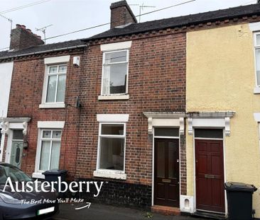 2 bedroom semi-detached house to rent - Photo 4