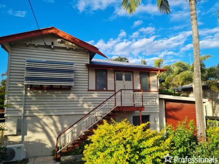 248 Auckland Street, Gladstone QLD 4680 - Photo 3