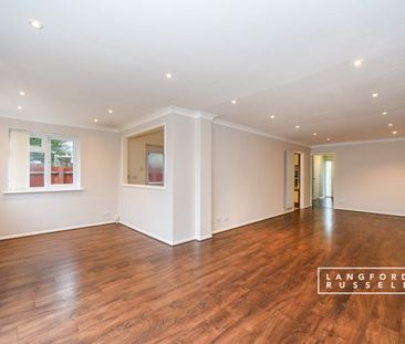 Semi-detached House to rent - Osgood Avenue, Orpington, BR6 - Photo 1