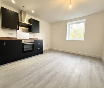 Bingley Road, Bradford - Photo 6