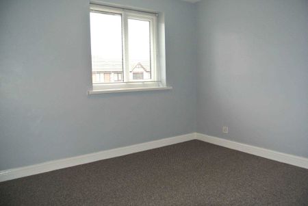 Swarbrick Close, Blackpool, FY1 3RZ - Photo 2