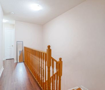 For Lease - 824 Khan Crescent, Mississauga, Ontario - Photo 5