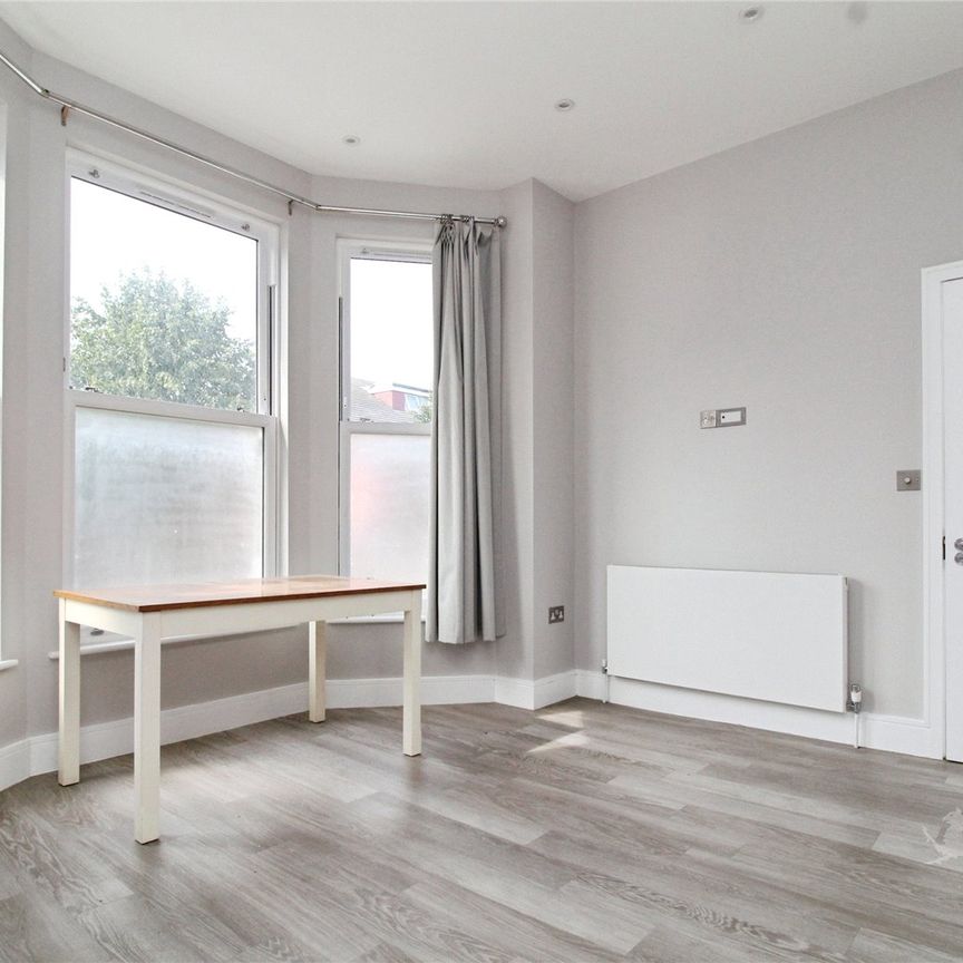 Oakfield Road, Croydon, CR0 2UA - Photo 1