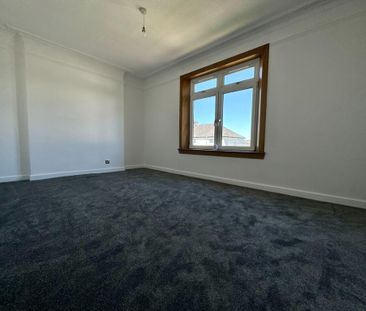 2 bedroom semi-detached house to rent - Photo 3