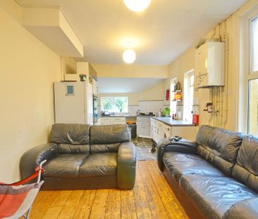 5 bedroom house to rent - Photo 1