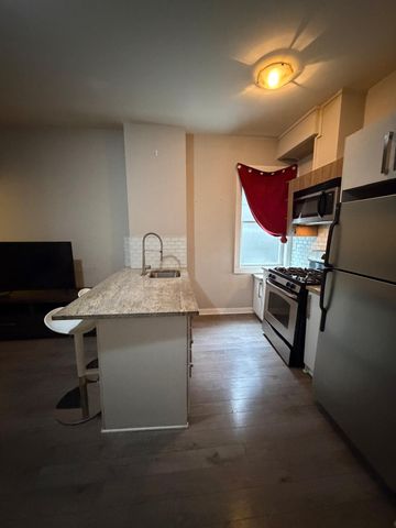 178 Clarence St - Photo 4