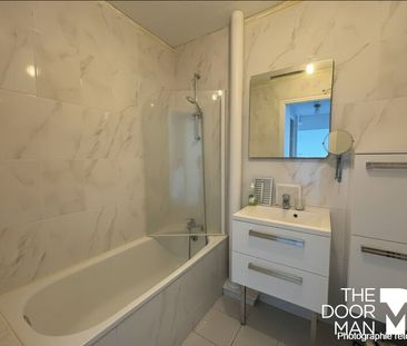 Location Appartement 2 pièces 44m² MAUREPAS 78310 - Photo 3