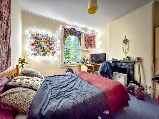 5 bedroom terraced house to rent - Photo 1