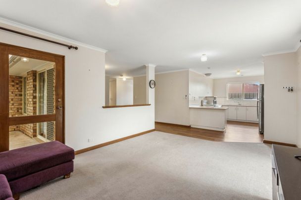 3 Bedroom family home - Photo 1