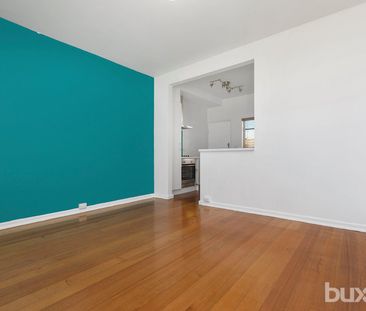 Light, Location and Impressive Enhancements - Photo 6