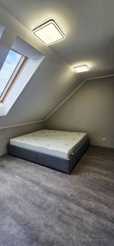 Mieszkanie z ogródkiem i miejscem postojowym - Photo 2