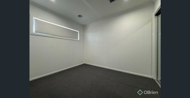 Perfect Low Maintenance Home - Photo 1