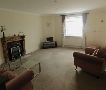 2 bedroom flat to rent - Photo 6