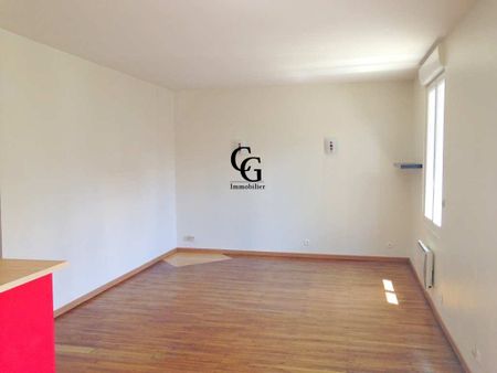 Location Maison 3 pièces 65m² ST SEBASTIEN SUR LOIRE 44230 - Photo 2