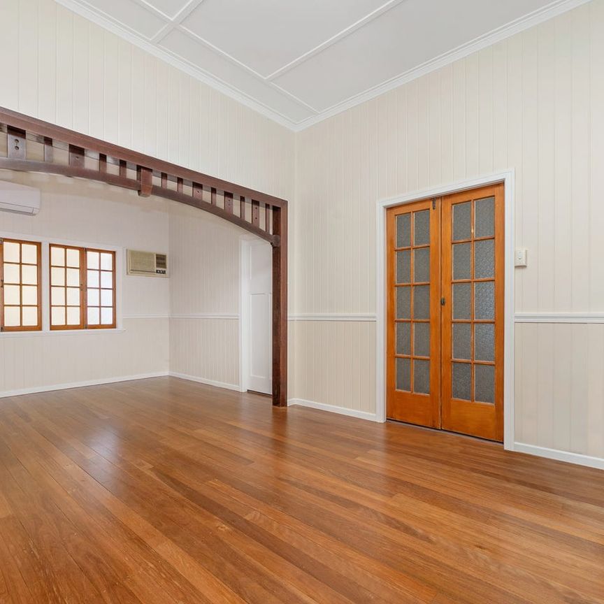 Charming & Convenient Living in Central Pimlico - Photo 1