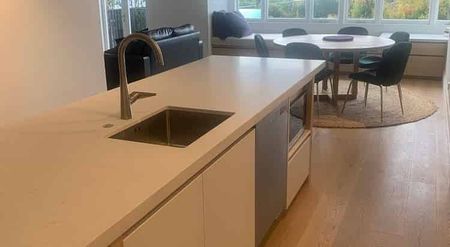 Furnished apartment in Remuera's best address - Photo 2