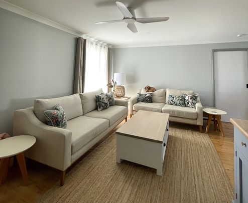 Large 4 Bedroom Family home - Photo 1