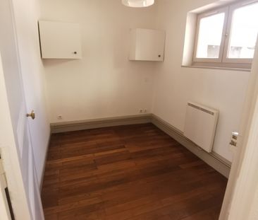 Location Appartement 1 pièce 29m² CHARLIEU 42190 - Photo 5