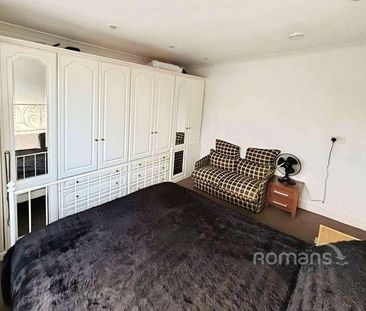 Cumberland Avenue, Basingstoke, RG22 - Photo 1