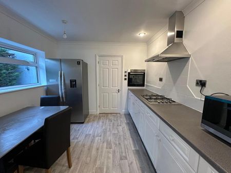 1 Bedroom Room To Rent - Photo 4